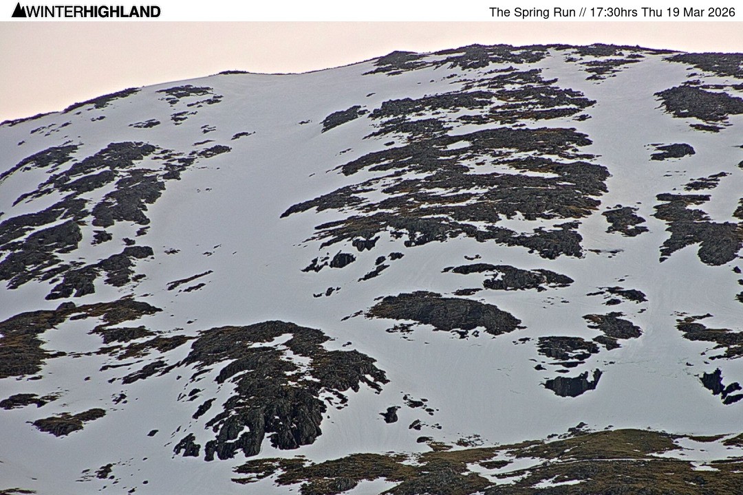 Archived image Webcam Top Station Glencoe Mountain