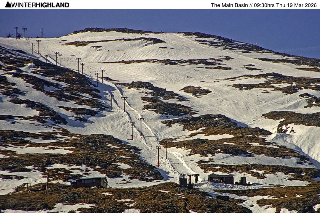 Archiv Foto Webcam Glencoe Mountain - Blick auf den Skilift