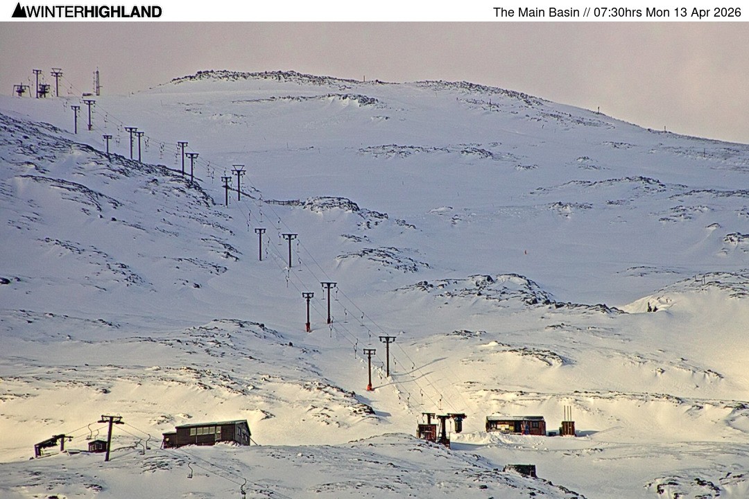 Archiv Foto Webcam Glencoe Mountain - Blick auf den Skilift