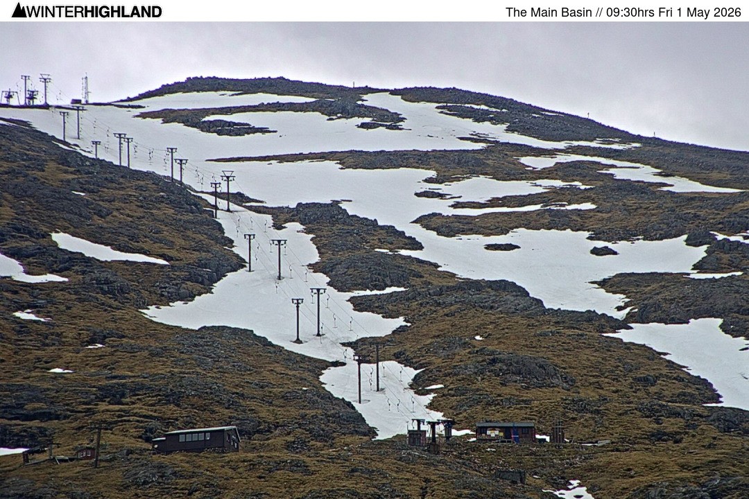 Archived image Webcam Glencoe Mountain - View of the ski lift