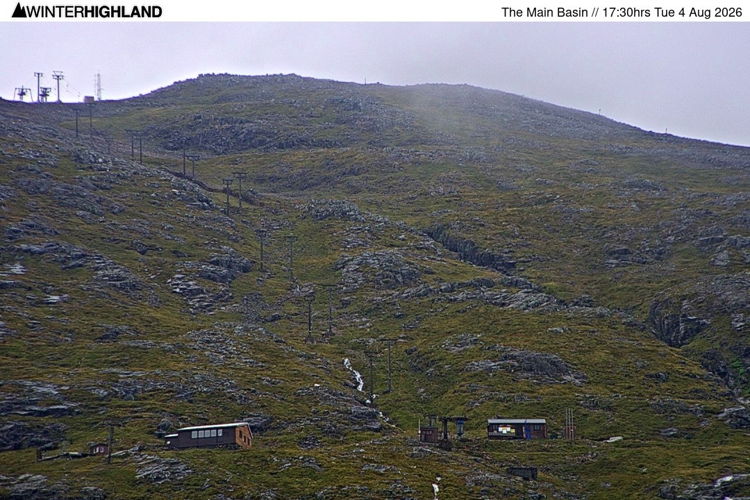 Archived image Webcam Glencoe Mountain - View of the ski lift