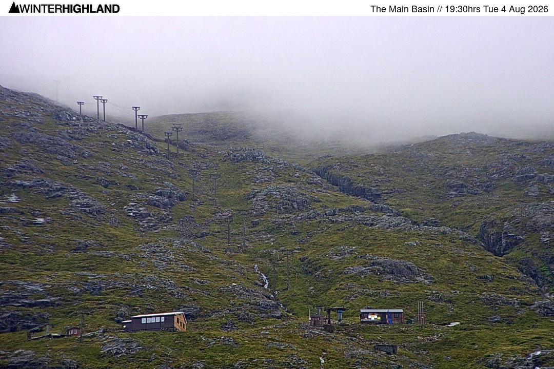 Archived image Webcam Glencoe Mountain - View of the ski lift