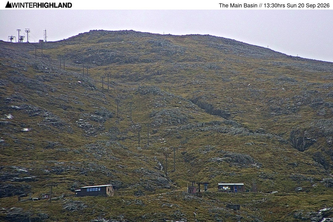 Archived image Webcam Glencoe Mountain - View of the ski lift