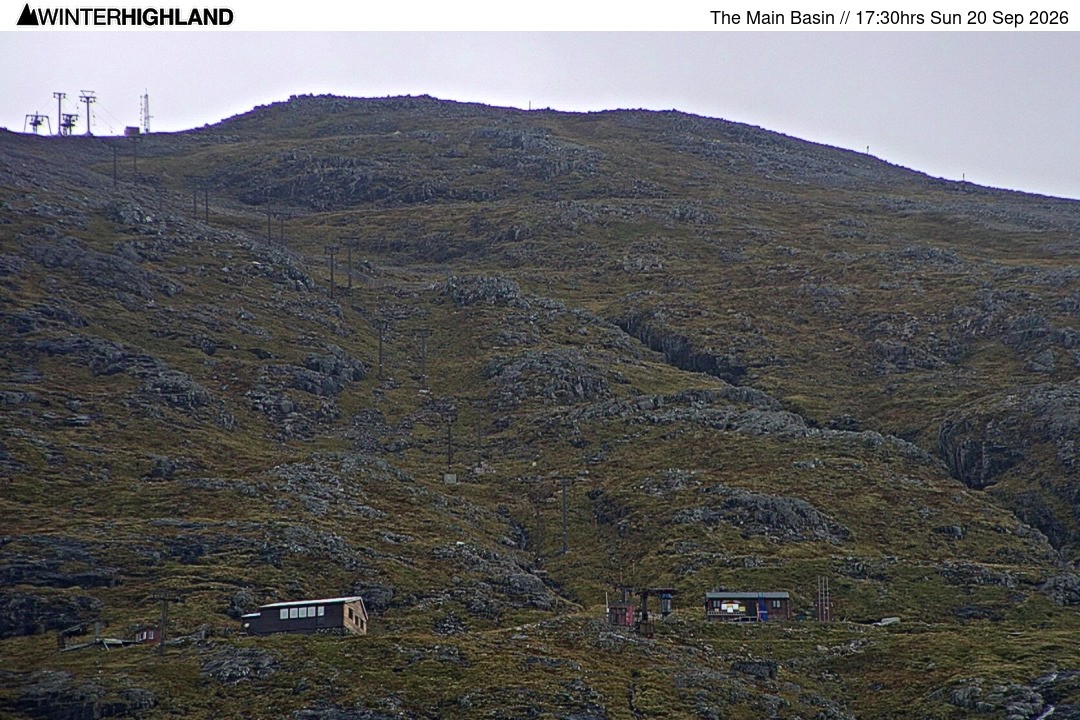 Archived image Webcam Glencoe Mountain - View of the ski lift