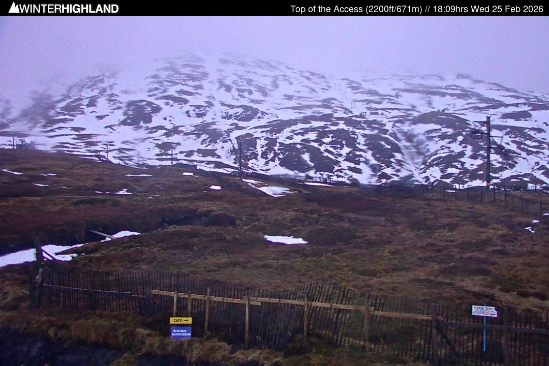 Archived image Webcam Glencoe Mountain - Scotland - Chairlift