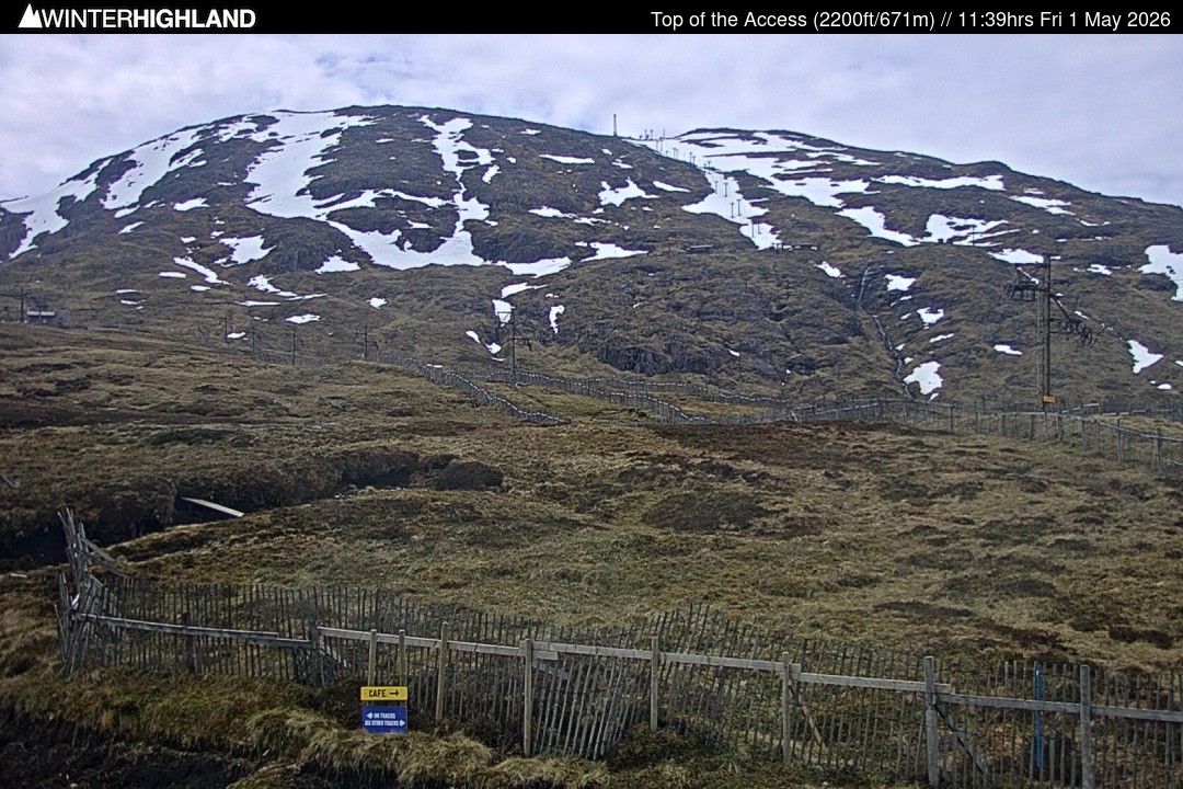 Archived image Webcam Glencoe Mountain - Scotland - Chairlift