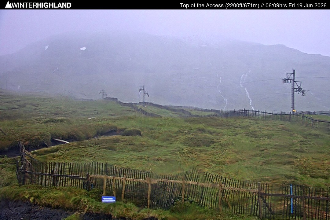 Archived image Webcam Glencoe Mountain - Scotland - Chairlift
