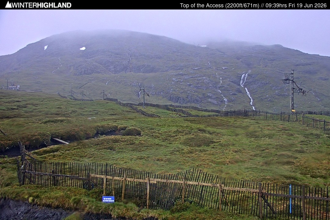 Archived image Webcam Glencoe Mountain - Scotland - Chairlift
