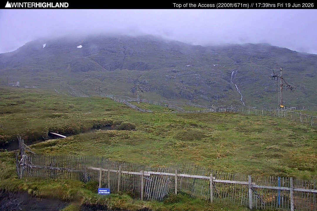 Archived image Webcam Glencoe Mountain - Scotland - Chairlift