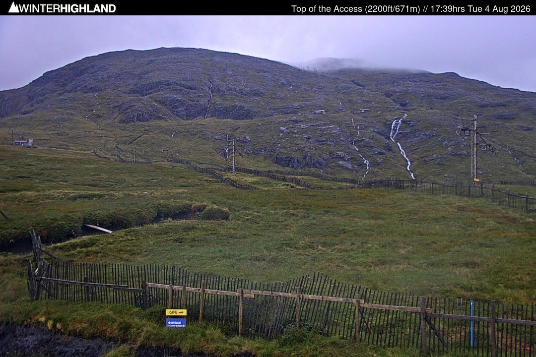Archived image Webcam Glencoe Mountain - Scotland - Chairlift