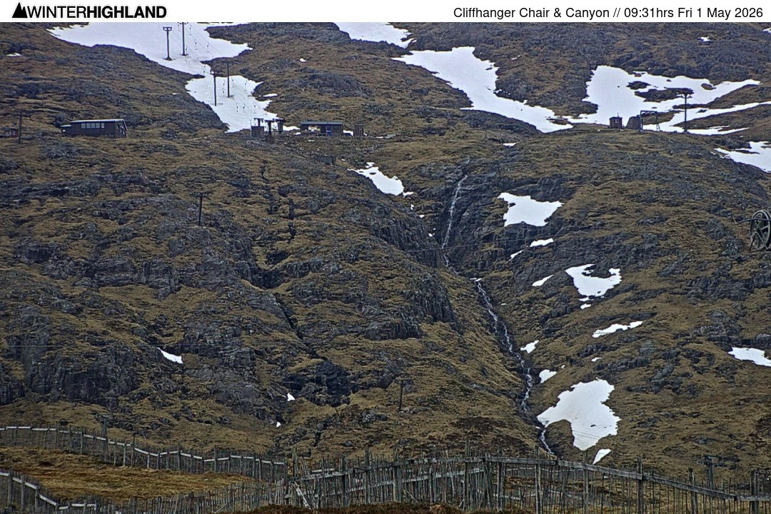 Archived image Webcam Glencoe Mountain - Cliffhanger Chairlift