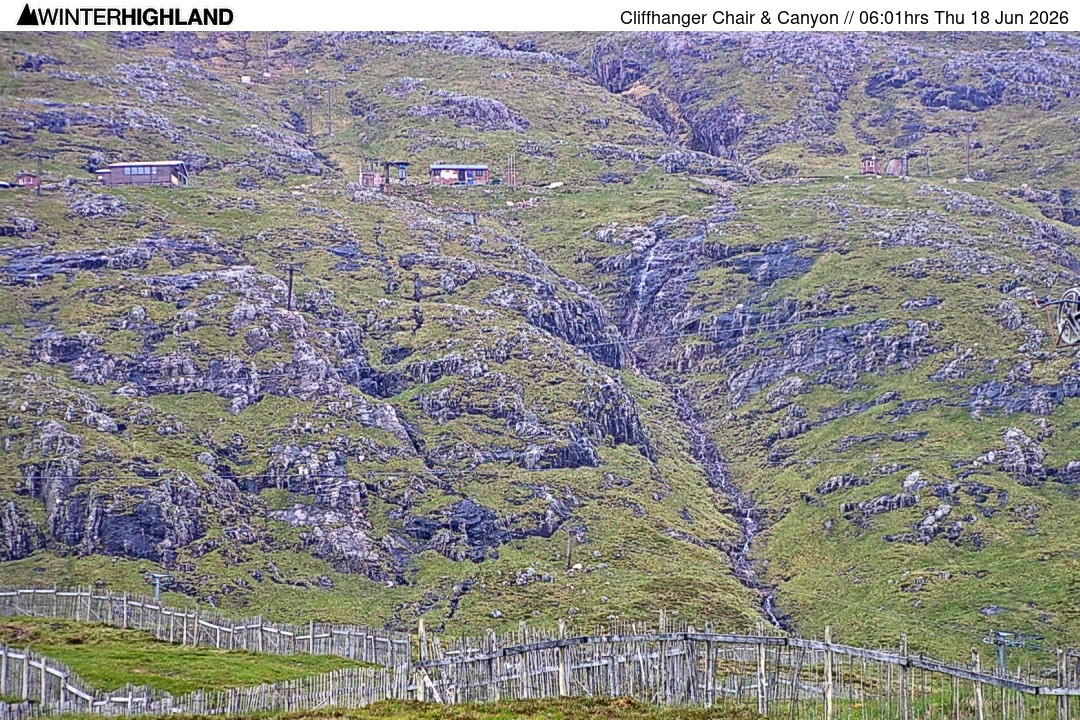Archived image Webcam Glencoe Mountain - Cliffhanger Chairlift