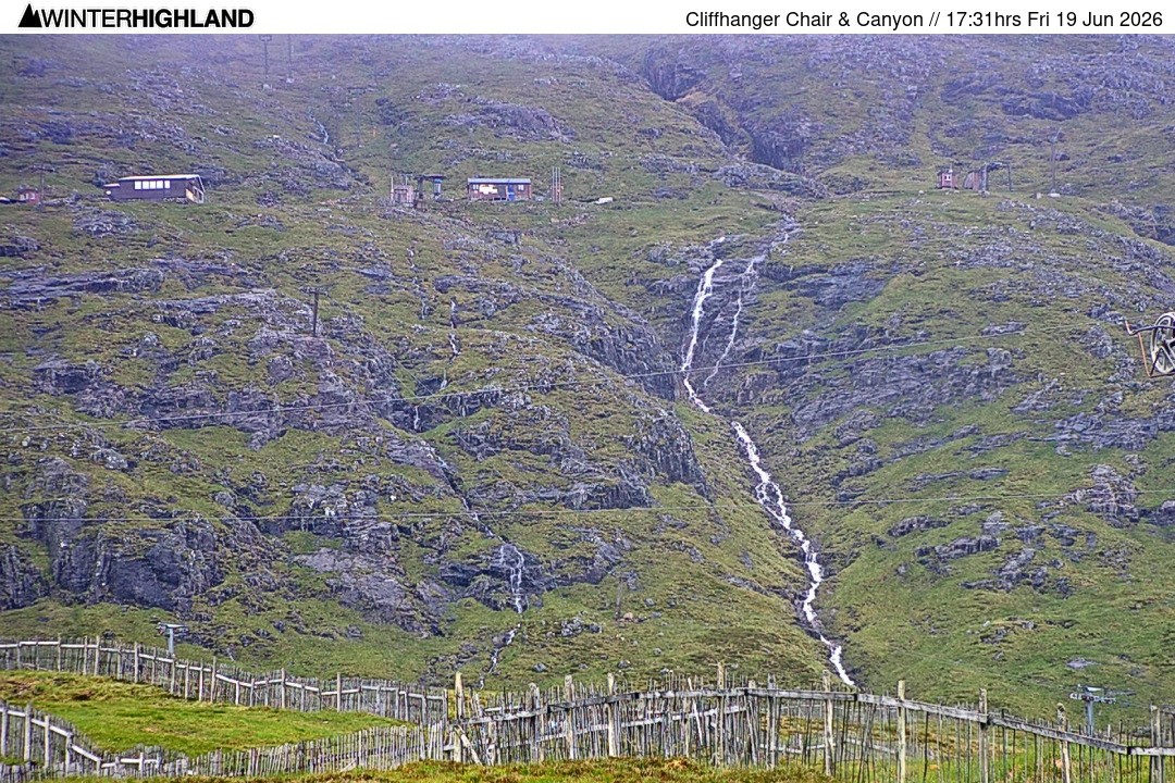 Archived image Webcam Glencoe Mountain - Cliffhanger Chairlift