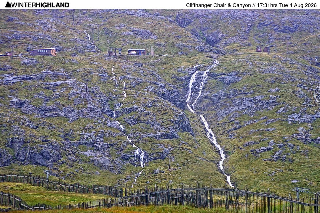 Archived image Webcam Glencoe Mountain - Cliffhanger Chairlift