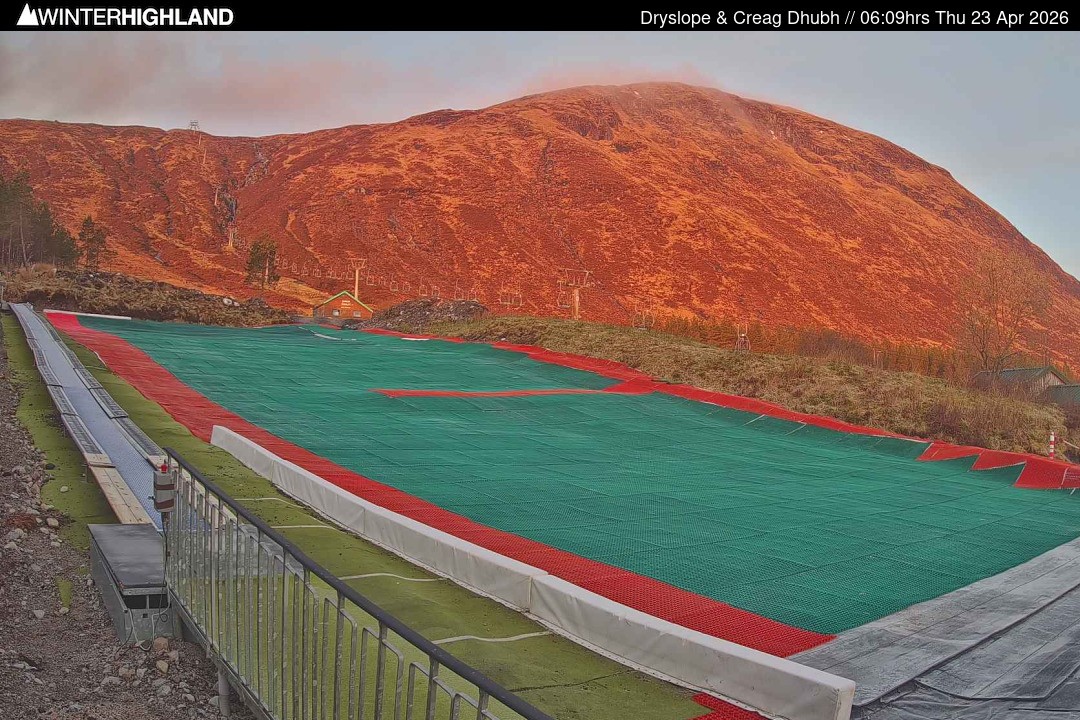 Archived image Webcam Glencoe Mountain - Dry Slope