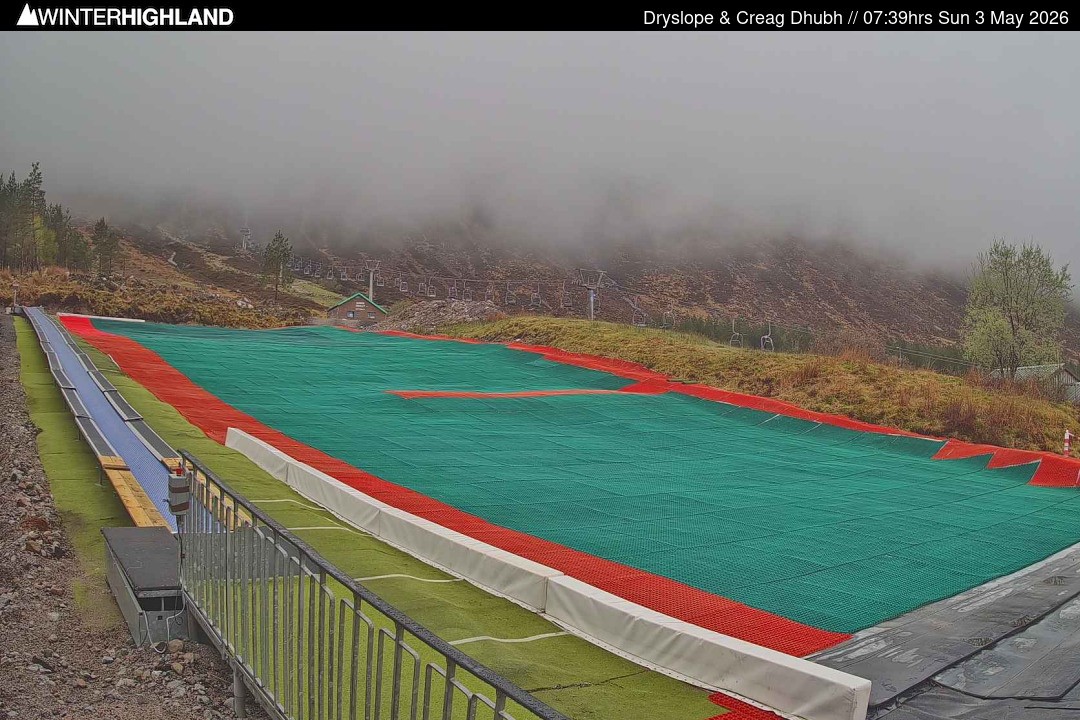 Archiv Foto Webcam Glencoe Mountain - Trocken-Skipiste