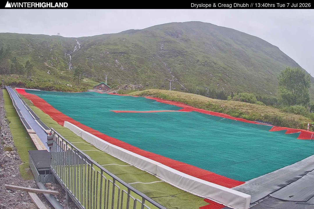 Archiv Foto Webcam Glencoe Mountain - Trocken-Skipiste