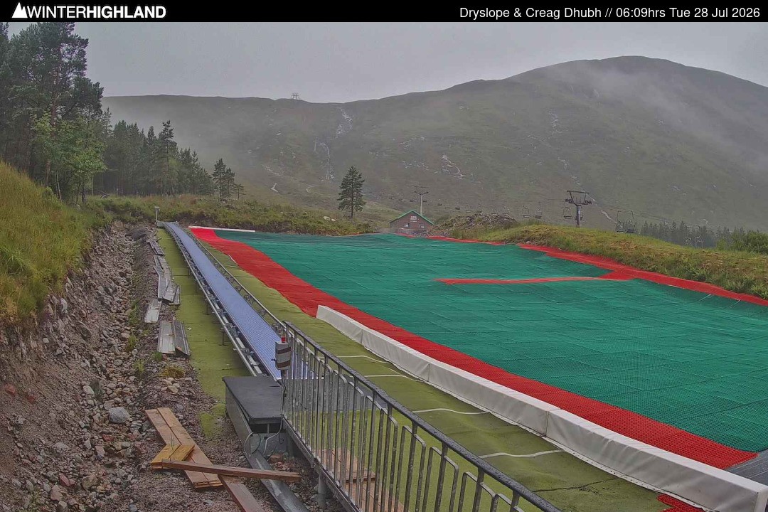 Archiv Foto Webcam Glencoe Mountain - Trocken-Skipiste