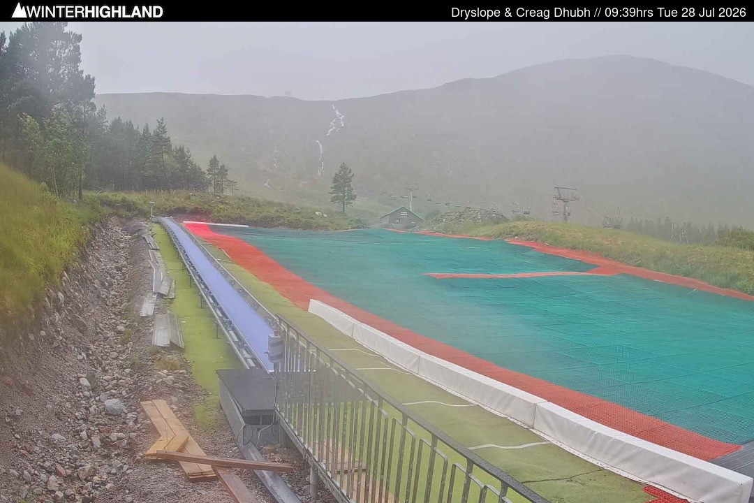 Archiv Foto Webcam Glencoe Mountain - Trocken-Skipiste