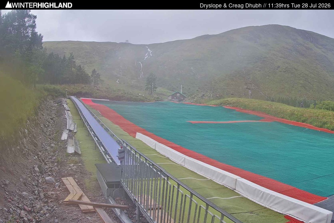 Archiv Foto Webcam Glencoe Mountain - Trocken-Skipiste