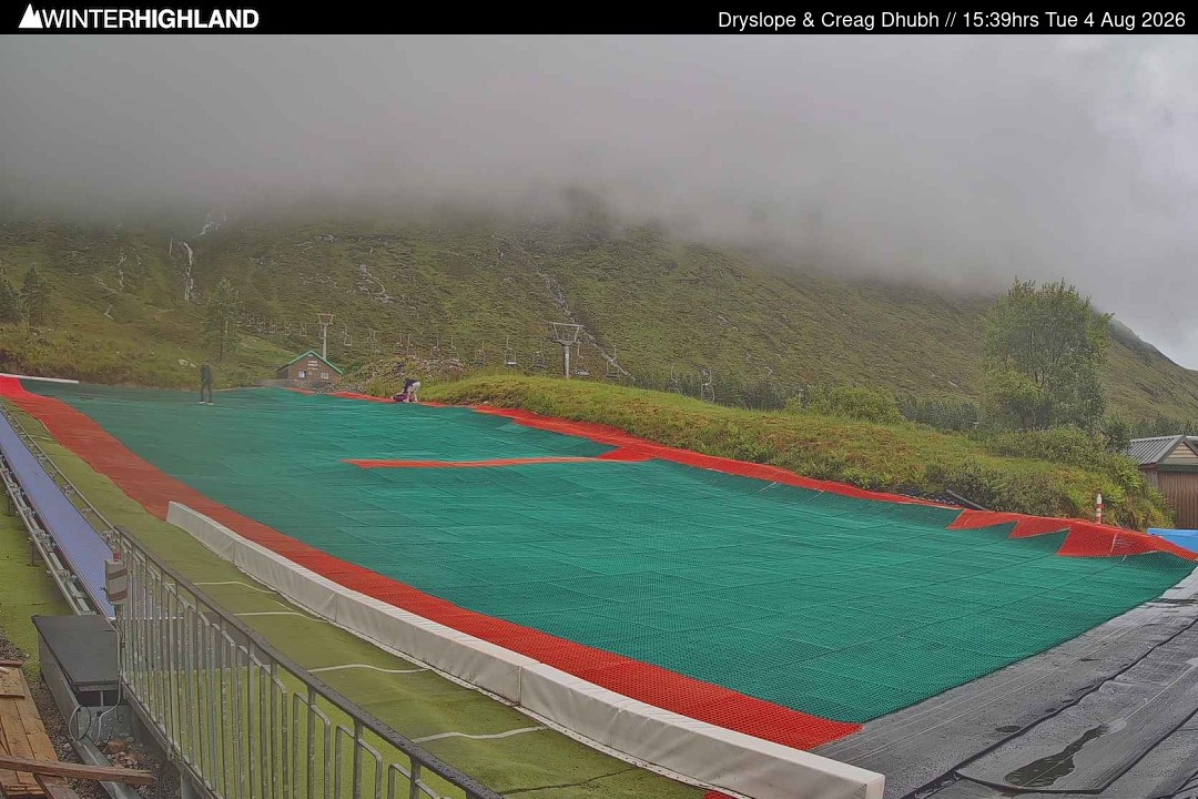 Archiv Foto Webcam Glencoe Mountain - Trocken-Skipiste
