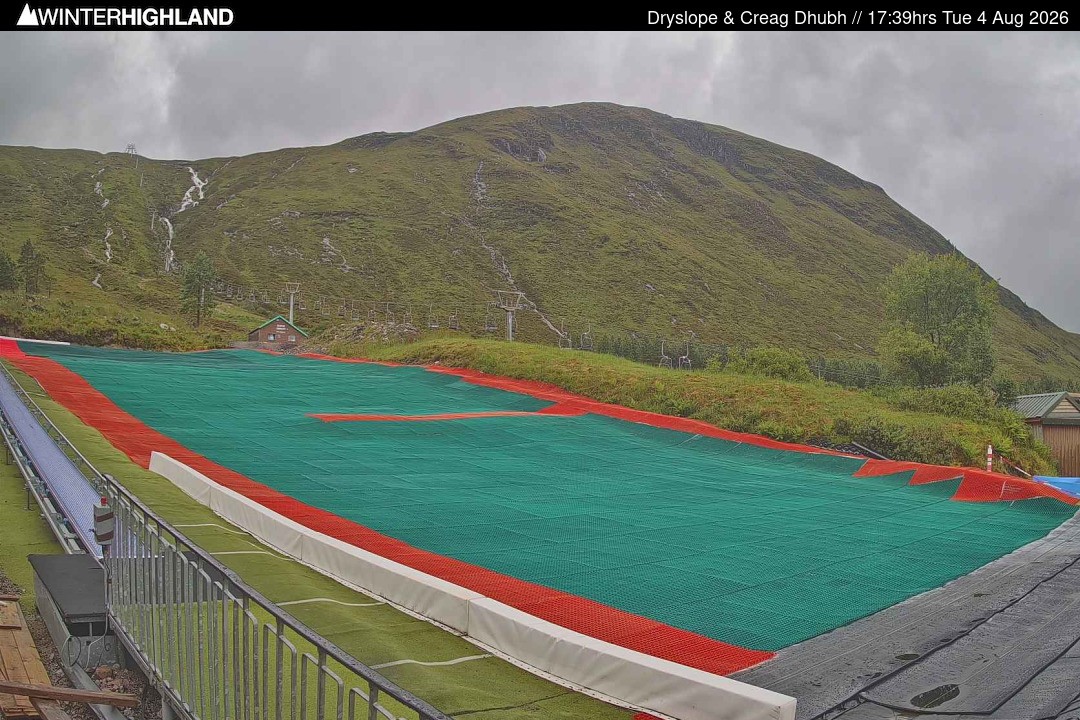 Archiv Foto Webcam Glencoe Mountain - Trocken-Skipiste