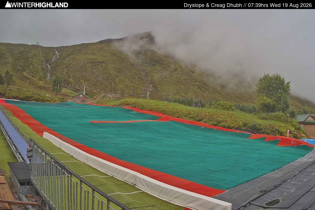 Archiv Foto Webcam Glencoe Mountain - Trocken-Skipiste