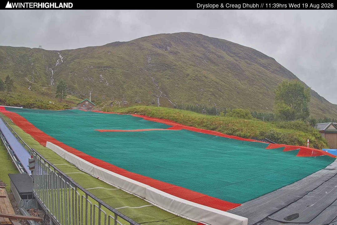 Archiv Foto Webcam Glencoe Mountain - Trocken-Skipiste