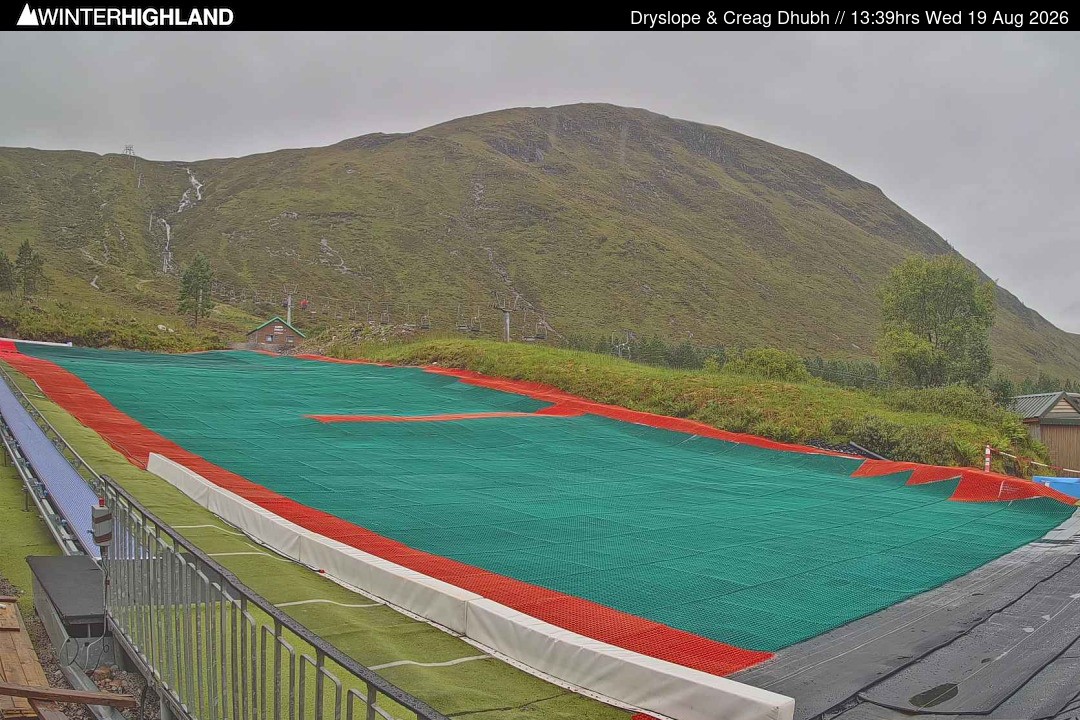 Archiv Foto Webcam Glencoe Mountain - Trocken-Skipiste