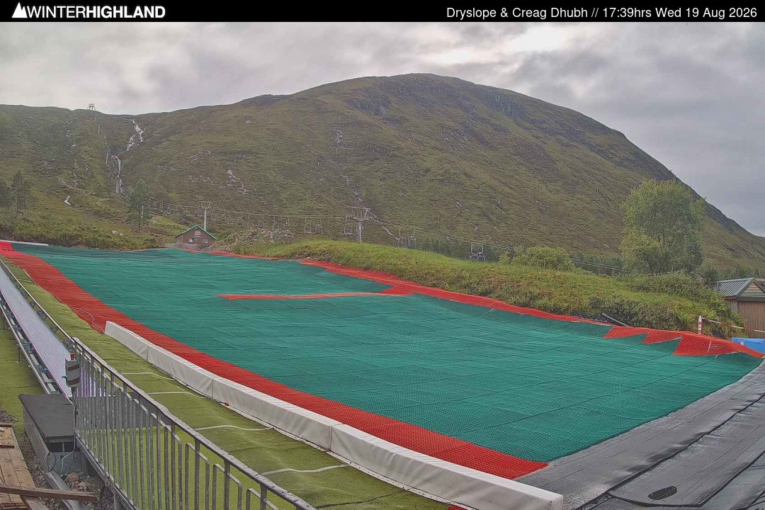 Archiv Foto Webcam Glencoe Mountain - Trocken-Skipiste