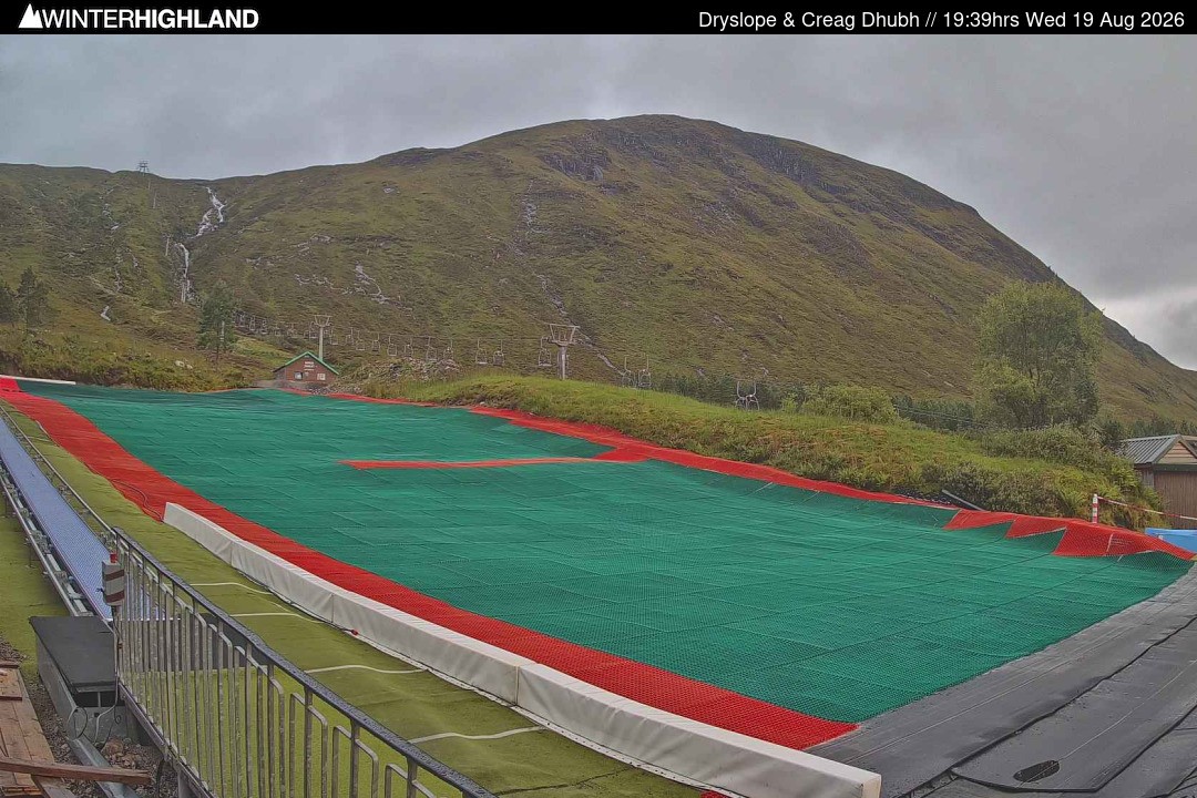 Archiv Foto Webcam Glencoe Mountain - Trocken-Skipiste