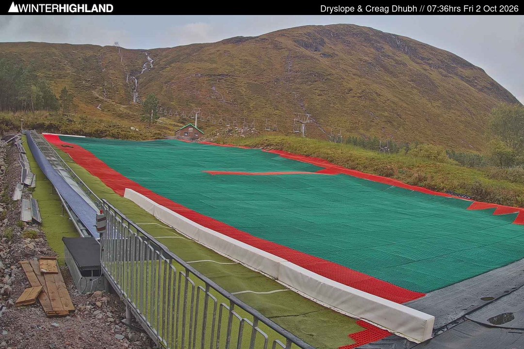 Archiv Foto Webcam Glencoe Mountain - Trocken-Skipiste