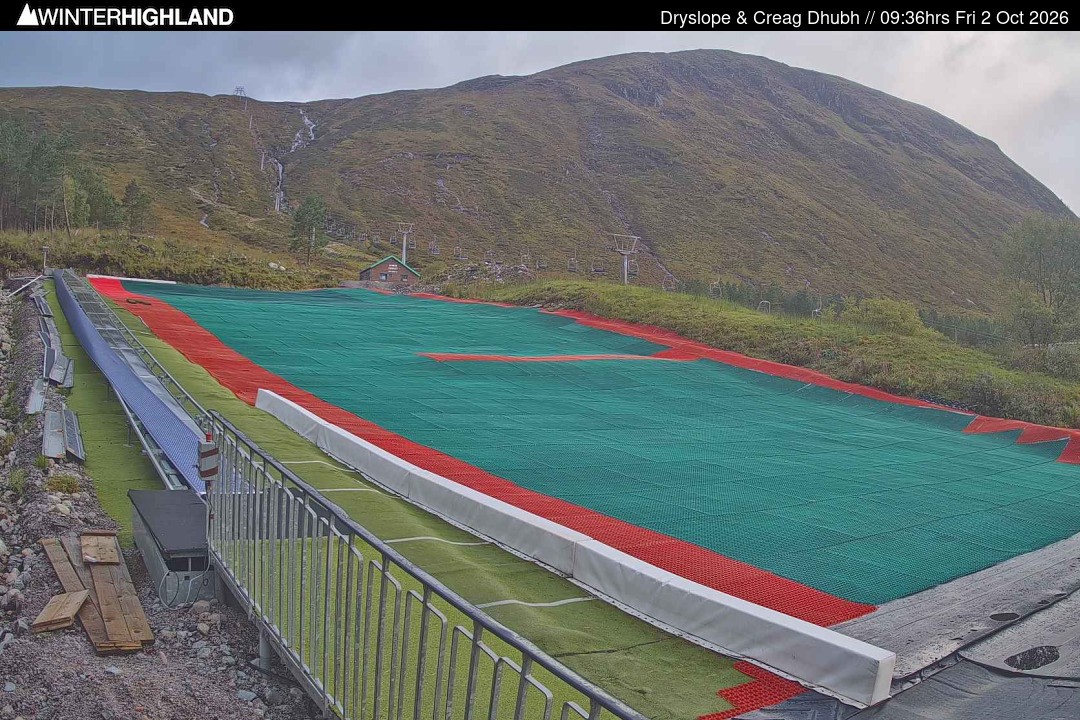 Archiv Foto Webcam Glencoe Mountain - Trocken-Skipiste