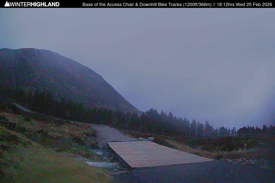Archiv Foto Webcam Glencoe Mountain - Talstation - Cafe