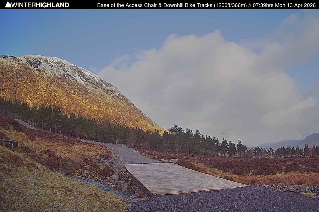 Archiv Foto Webcam Glencoe Mountain - Talstation - Cafe