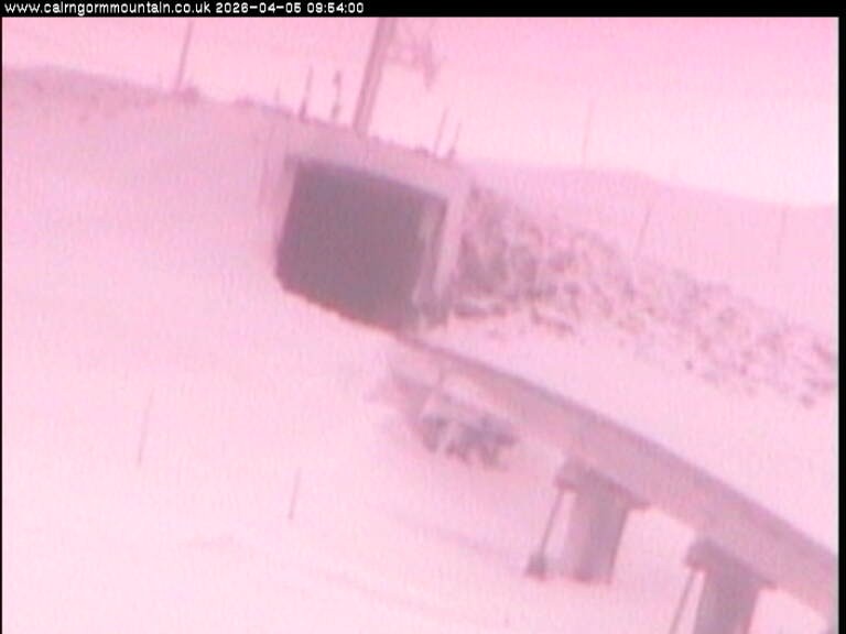 Archiv Foto Webcam Cairngorm Mountain - Talstation
