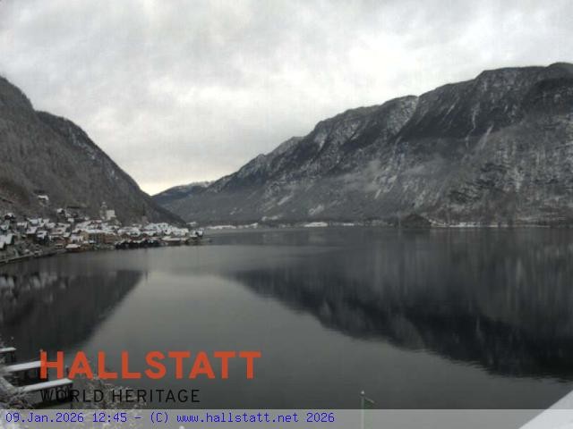 Archiv Foto Webcam Blick auf Hallstatt und den Hallstättersee