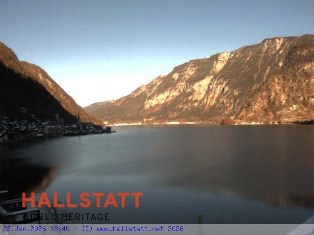Archiv Foto Webcam Blick auf Hallstatt und den Hallstättersee
