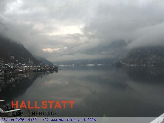 Archiv Foto Webcam Blick auf Hallstatt und den Hallstättersee