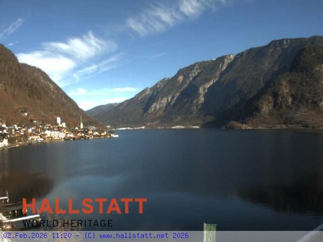 Archived image Webcam Hallstatt: Village and Lake