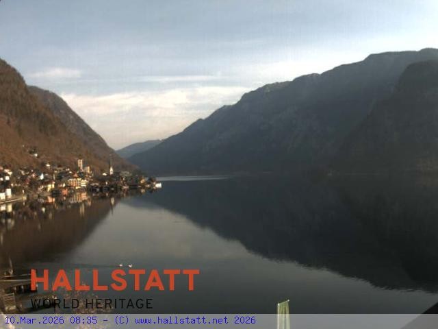 Archiv Foto Webcam Blick auf Hallstatt und den Hallstättersee