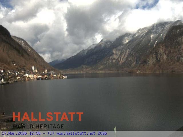 Archiv Foto Webcam Blick auf Hallstatt und den Hallstättersee