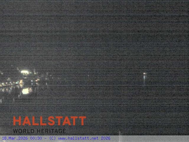 Archived image Webcam Hallstatt: Village and Lake