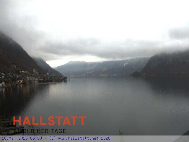 Archiv Foto Webcam Blick auf Hallstatt und den Hallstättersee