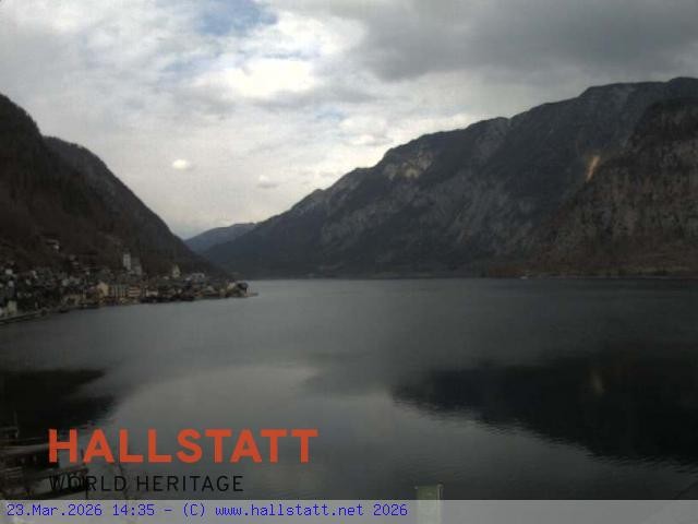 Archiv Foto Webcam Blick auf Hallstatt und den Hallstättersee