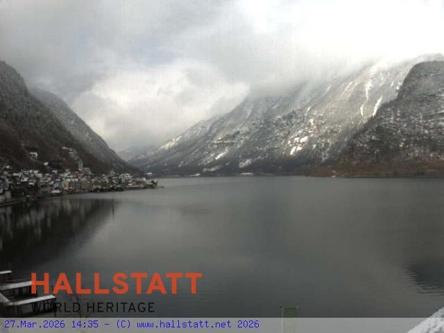 Archiv Foto Webcam Blick auf Hallstatt und den Hallstättersee