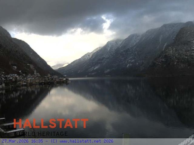 Archiv Foto Webcam Blick auf Hallstatt und den Hallstättersee