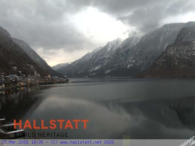 Archiv Foto Webcam Blick auf Hallstatt und den Hallstättersee