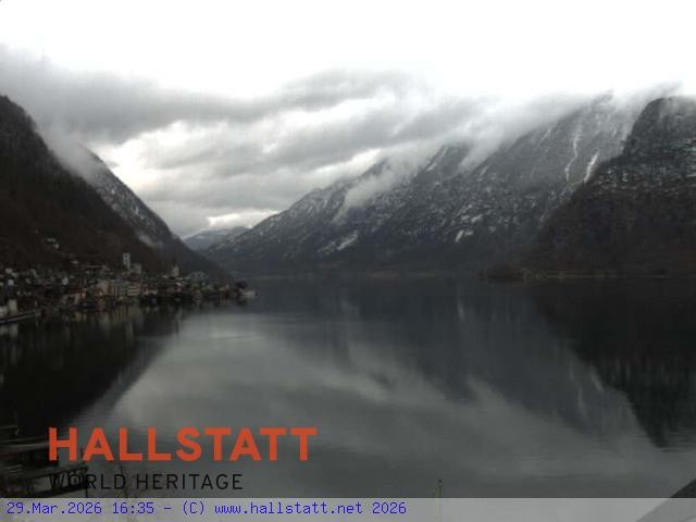Archiv Foto Webcam Blick auf Hallstatt und den Hallstättersee