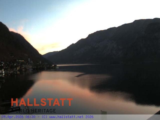 Archiv Foto Webcam Blick auf Hallstatt und den Hallstättersee